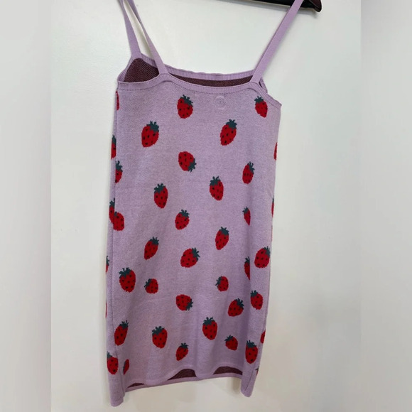NWOT Forever 21|| Strawberry Knit Mini Dress w/ spaghetti straps. Size Medium - Picture 5 of 7